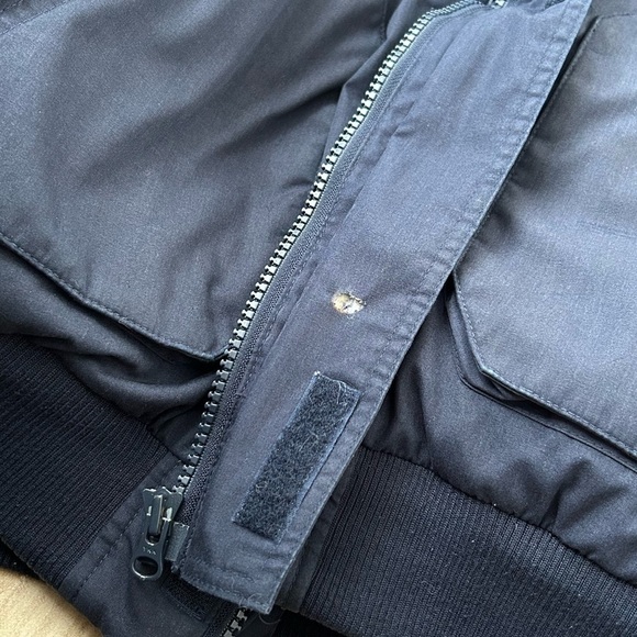 Tundra Canada Heavyweight Winter Jacket - Picture 11 of 15